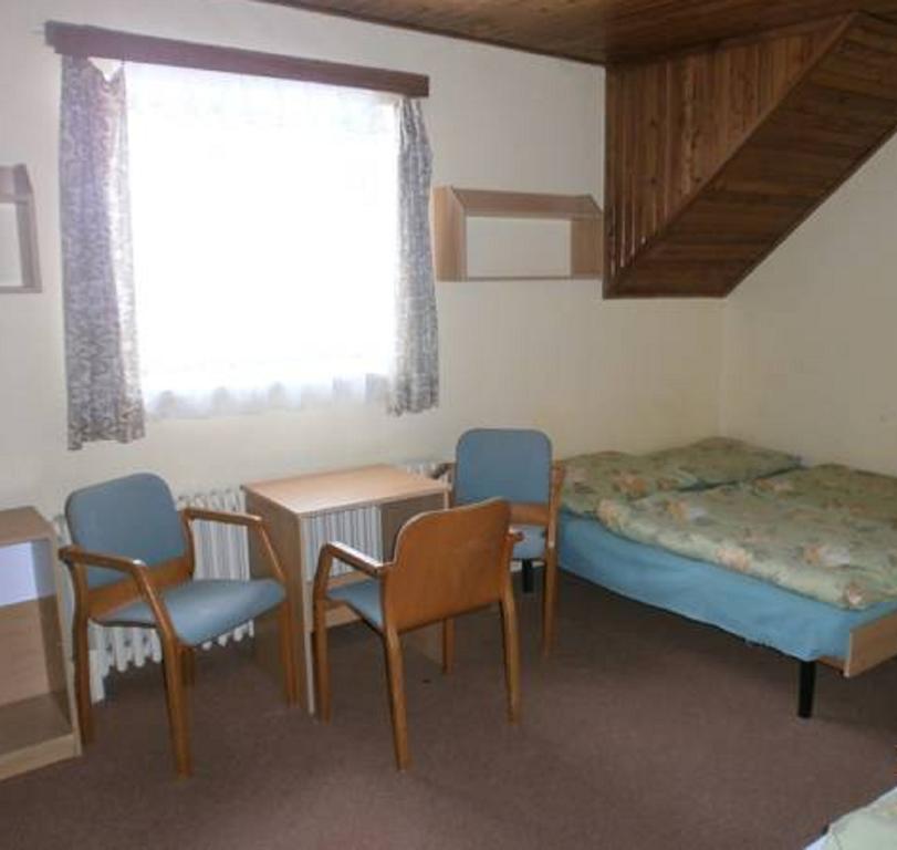 Horska Chata Roubenka Strazne Ruang foto